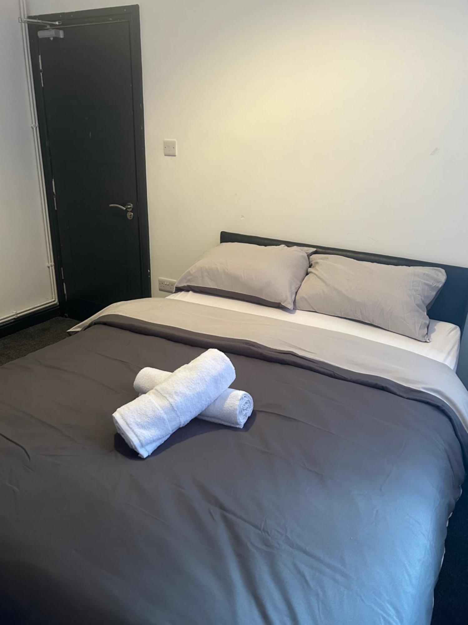 Tammys Lodge Stoke-on-Trent Ngoại thất bức ảnh